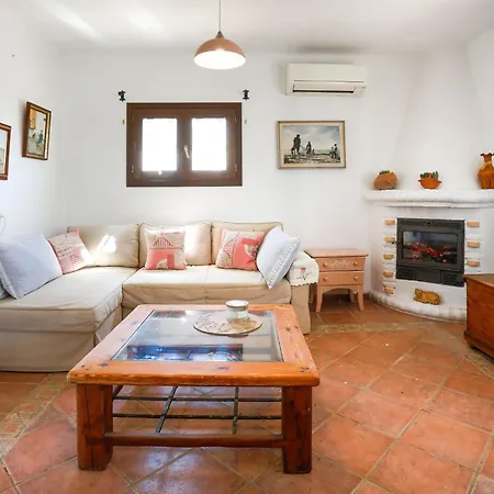 Holiday home Celia Luise By Interhome